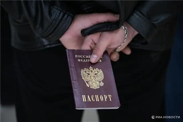 Юрист Безмаленко объясняет, как вернуть деньги по советским вкладам через Сбербанк
