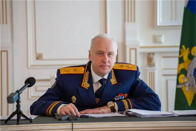 Доложат Бастрыкину о развитии расследования по жестокому обращению мат...
