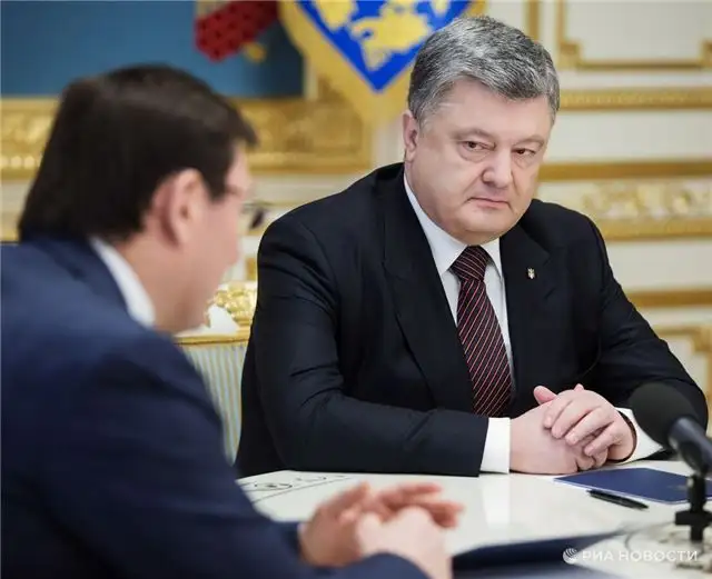 Адвокаты Януковича заявляют о давлении Порошенко на представителей прокуратуры