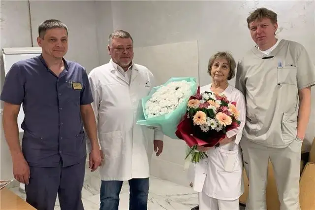 Спасённый на Урале мальчик вырос и стал коллегой хирурга, которая его спасла