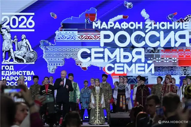 Путин отметил, как народная Россия встала на защиту государства в пери...