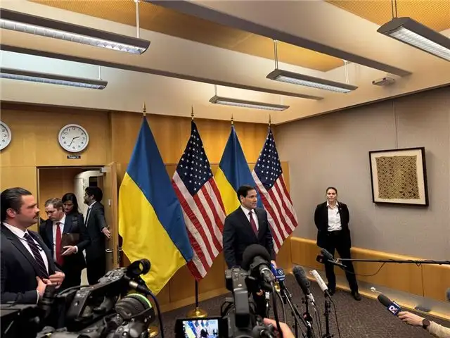 Рубио заявил о продолжении усилий США по достижению мирных договоренностей в понедельник