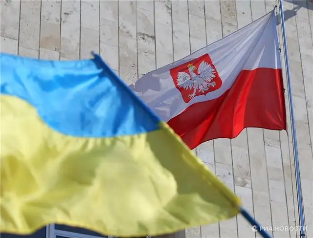 Бывший премьер Миллер заявил, что Польша может передать Украине лишь м...