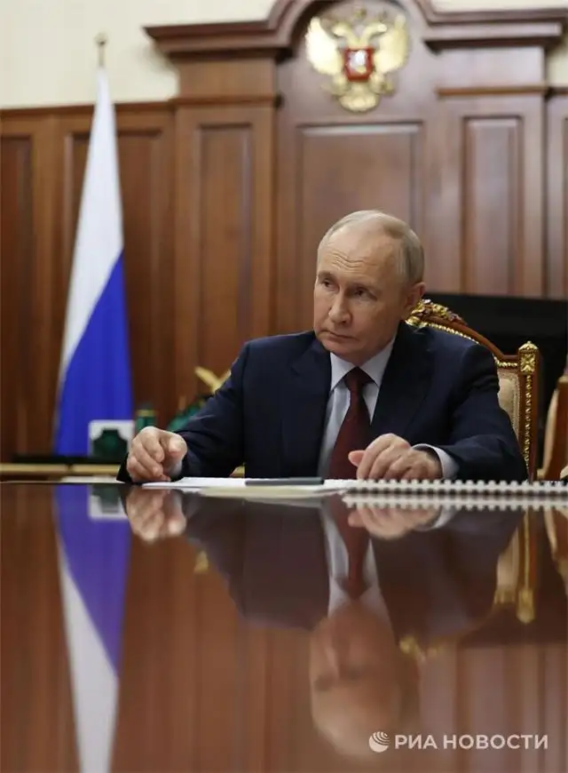 В четверг Путин организует серию закрытых переговоров в стенах Кремля