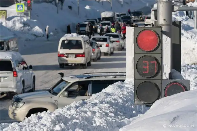 Первая партия снегоуборочной техники прибыла на Камчатку с Сахалина