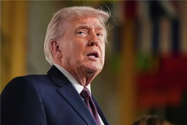 Трамп отклонил кандидатуру Хассетта на пост главы ФРС из-за занятости ...