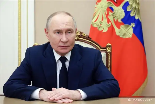 Путин отмечает постоянное улучшение бизнес-климата в рамках СГ