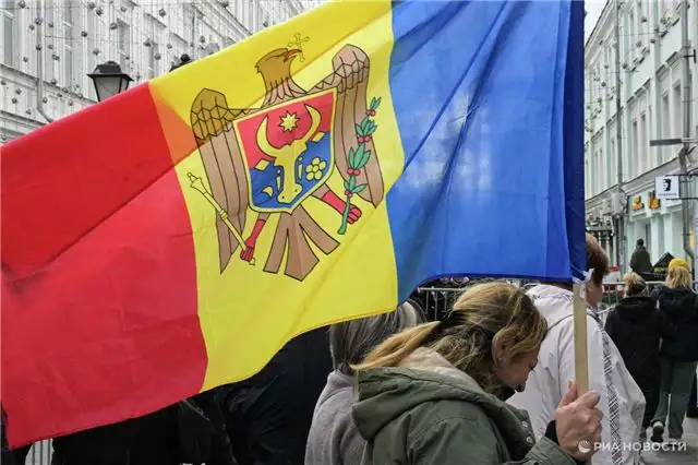 Молдавский Парламент одобрил в первом чтении инициативу о выходе из соглашения о создании СНГ